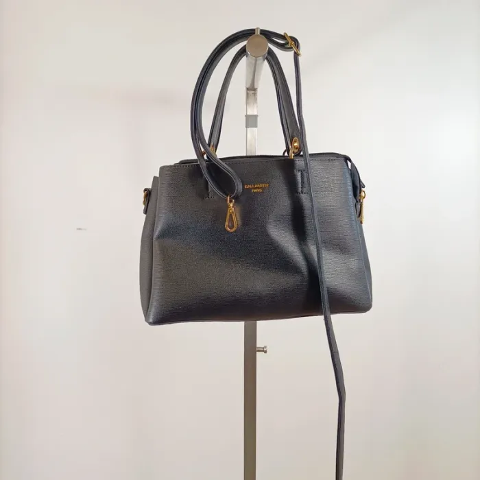 Sac noir Gallantry Paris porté main/fépaule zippé à anses rigides S039 - photo numéro 13