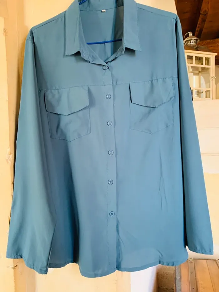 Chemise bleue