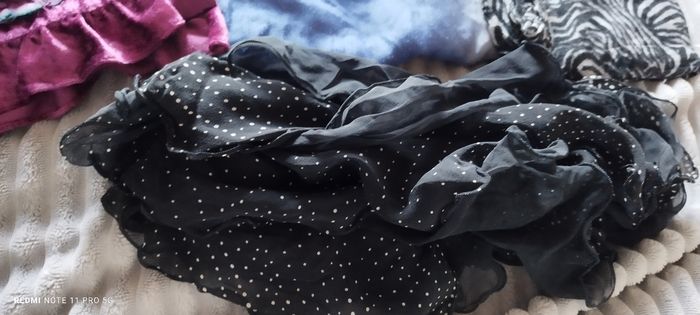 Lots de divers foulards - photo numéro 2