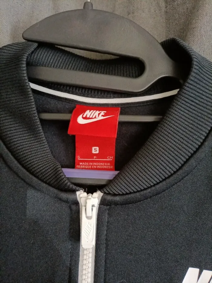 Gilet Nike - photo numéro 5