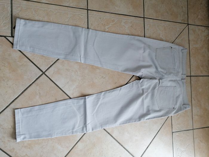 Pantalon - photo numéro 2