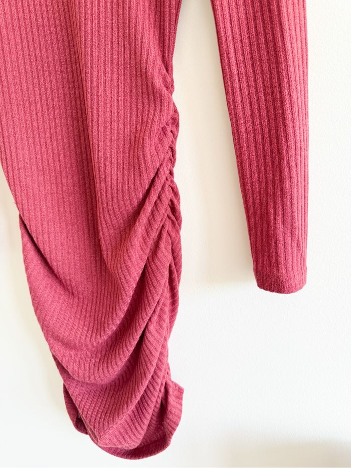 Robe manches longues moulante col montant drapée bordeaux Shein taille 34 XS - photo numéro 3