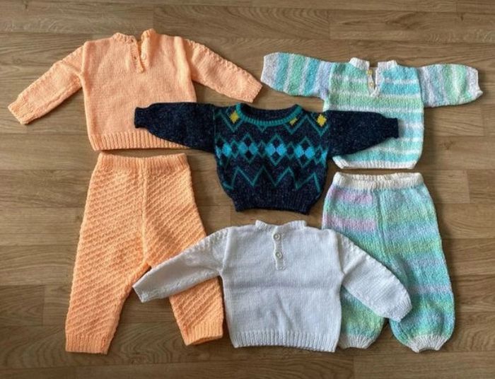 Lot de vêtements bébé