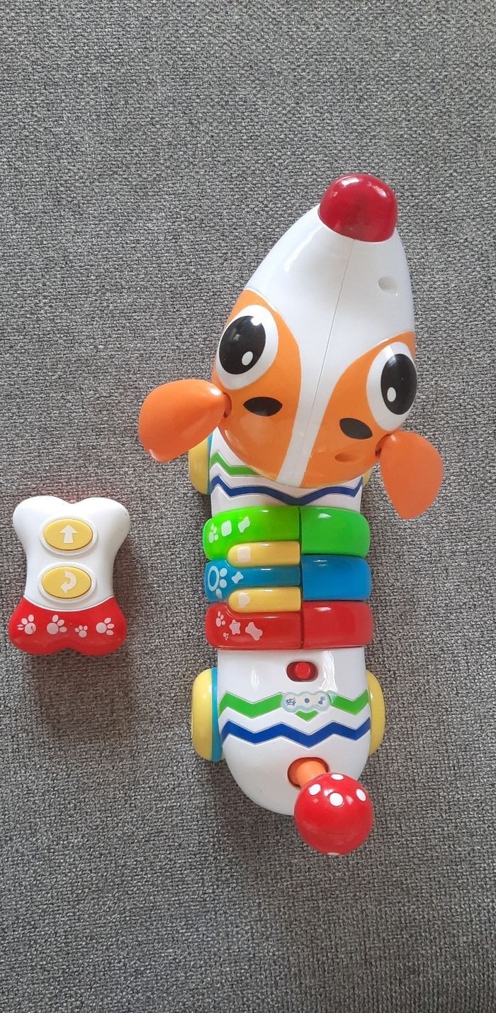 Chien télécommandé musical - photo numéro 4