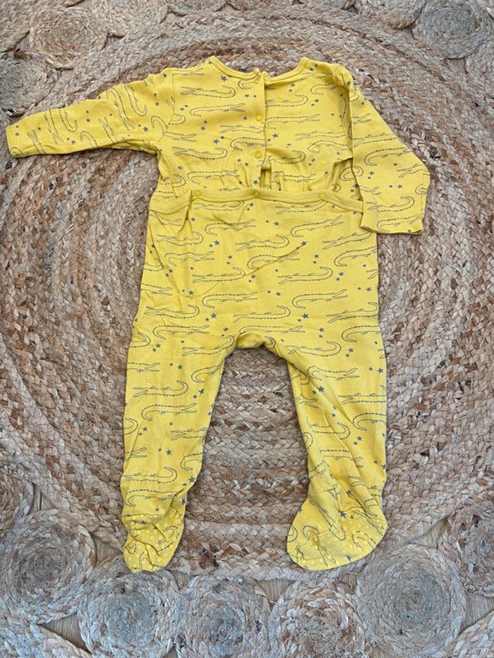Pyjama 18 mois - photo numéro 2