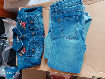 1 veste 1 pantalon  en jean