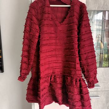 Jolie robe casual T40 à franges bordeaux ..polyester