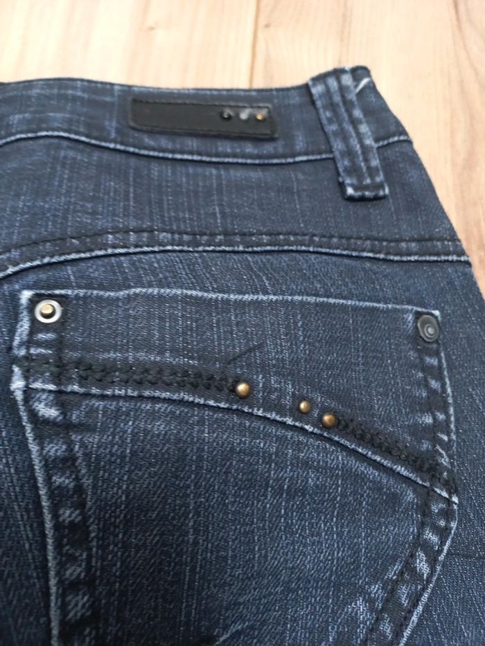 Jean droit camaïeu taille S - photo numéro 7