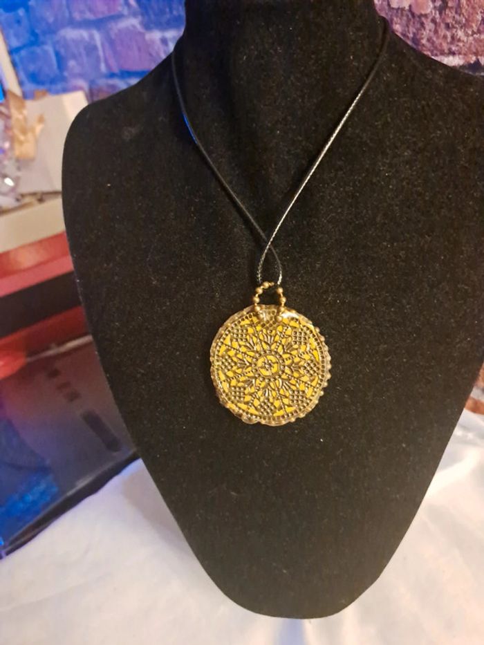 Collier avec pendentif multicolore florale - photo numéro 7