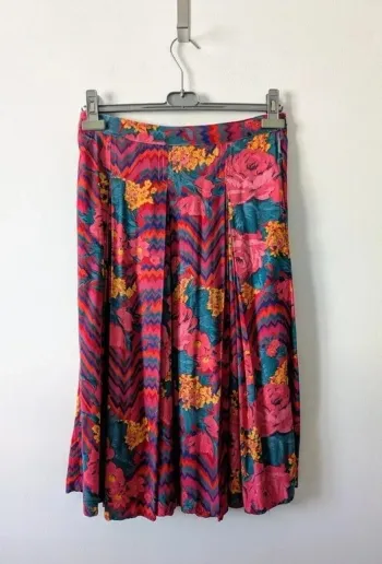 Jupe fleurie ample à plis  - Cinati - Taille 40