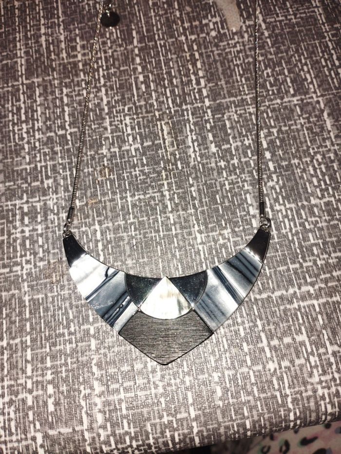 Collier - photo numéro 2