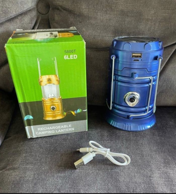 Lampe tempête ou torche à recharge solaire ou USB neuve