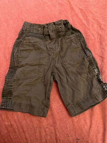 Short taille 2 ans