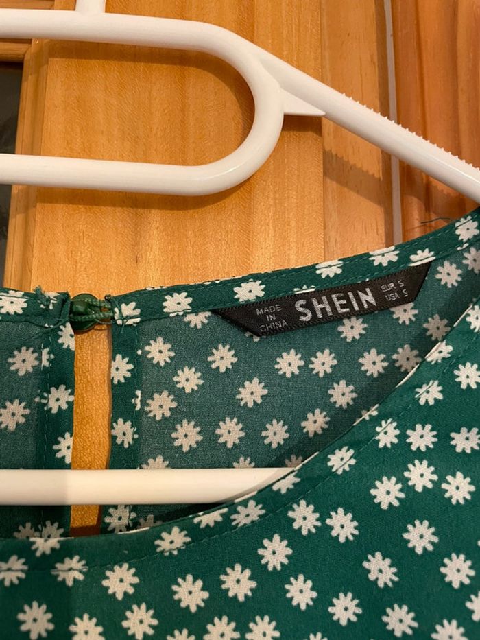 Combi short fleurie - photo numéro 3
