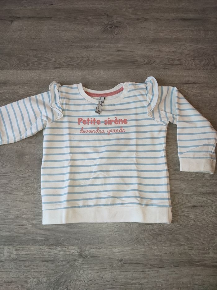 Pull fille 2 ans