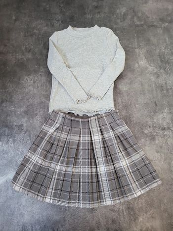 Ensemble jupe/sous pull fille 3-4 ans TEX très bon état