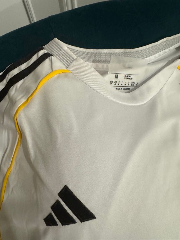 Maillot Real Madrid - photo numéro 4