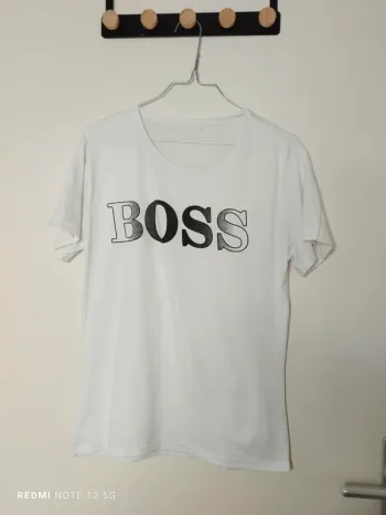 T-shirt taille L