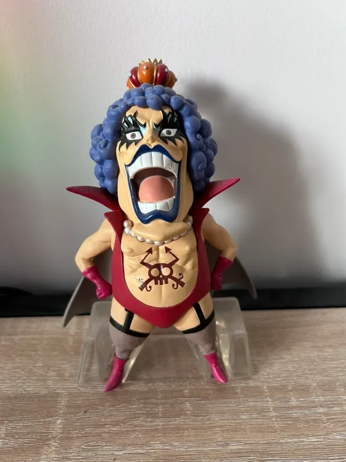 Figurine OP - Emporio Ivankov
