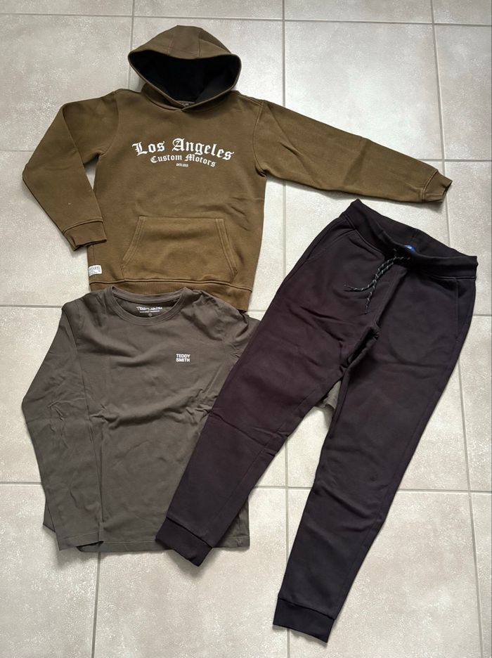 Lot de 15 vêtements taille 12 ans - photo numéro 7