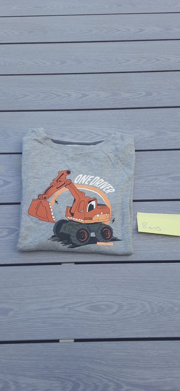 T-shirt 8 ans