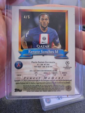Topps Carte Renato Sanches PSG Topps Finest 2023 - ULTRA RARE 4/5 - Red Refractor