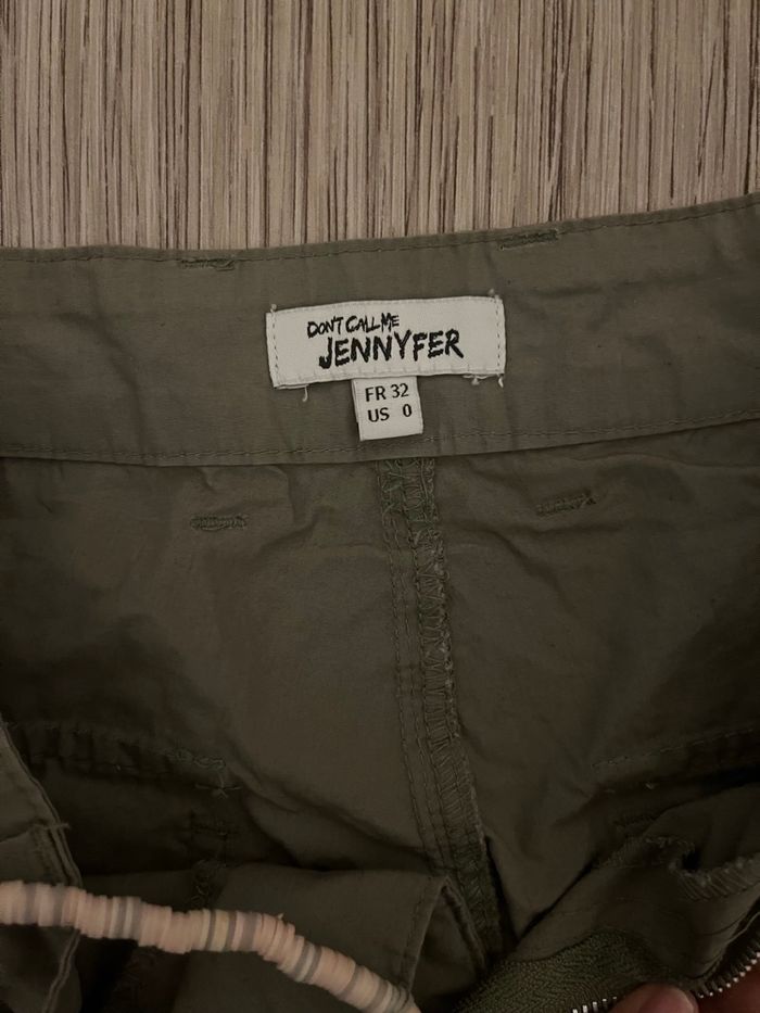 Cargos comme une forme de jogging