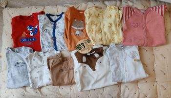 Lot de 10 pyjamas légers taille 3 mois