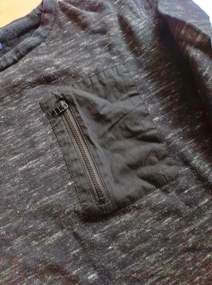 2  pulls 12ans - photo numéro 4