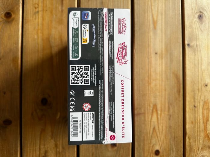 Pokémon ETB EV10.5 - photo numéro 6