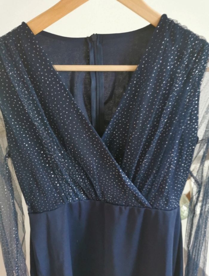 Robe de soirée bleu marine - photo numéro 3