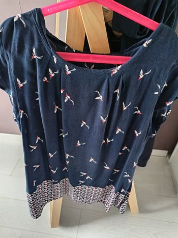 Tee-shirt femme manches courtes avec motifs T38 TBE Camaïeu