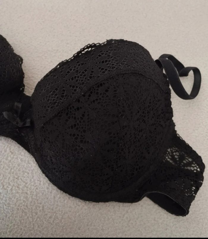Soutien gorge dentelle - photo numéro 2