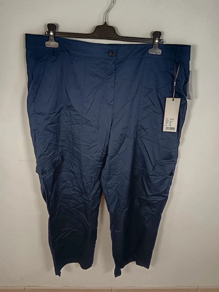 C32 pantalon marine Raffaello Rossi 48