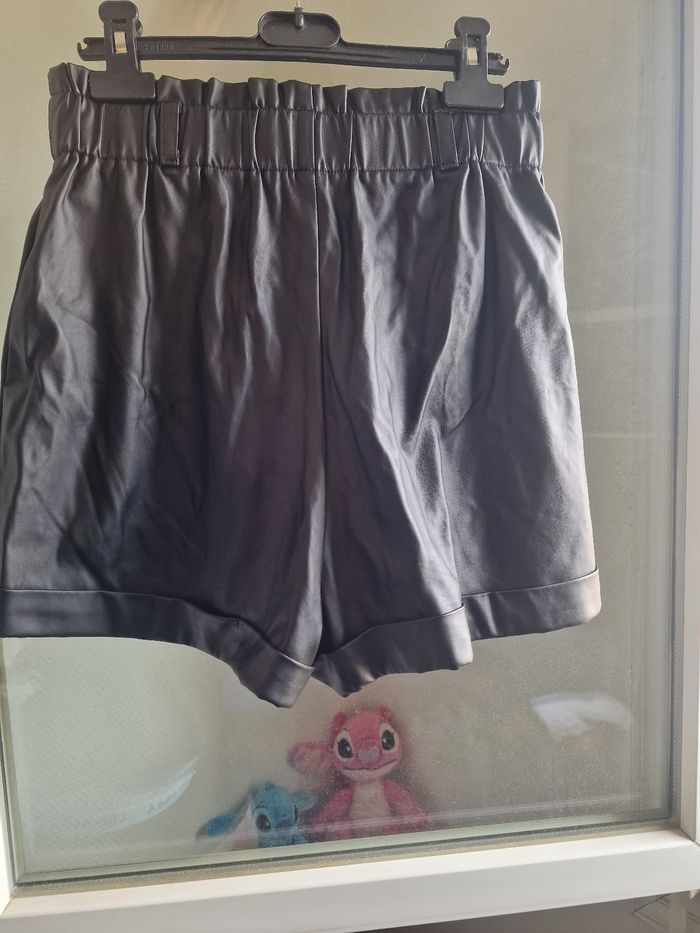 Short taille s neuf - photo numéro 5