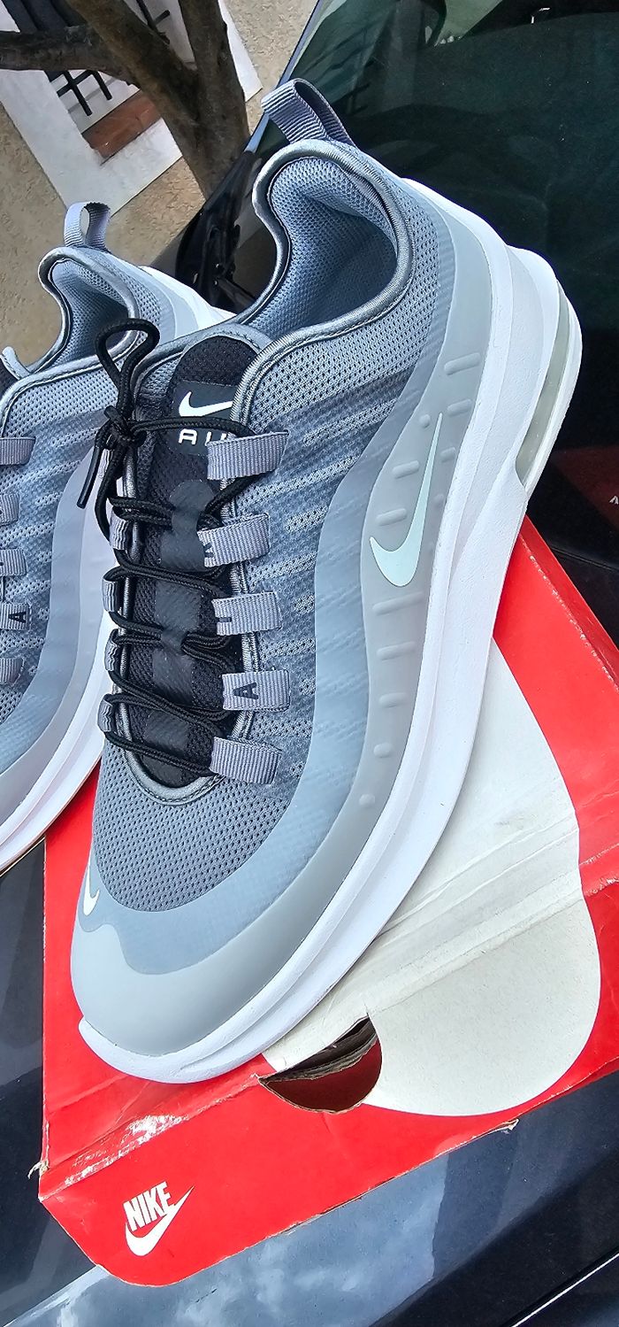 Baskets nike etat neuf - photo numéro 2