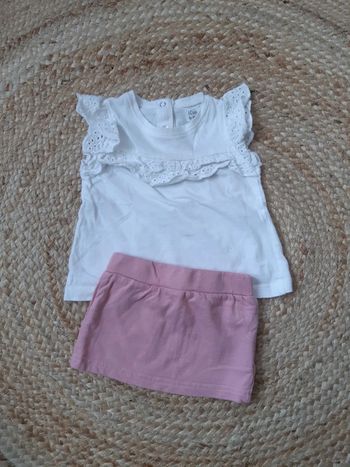 Tenue haut blanc et jupe rose 3 mois