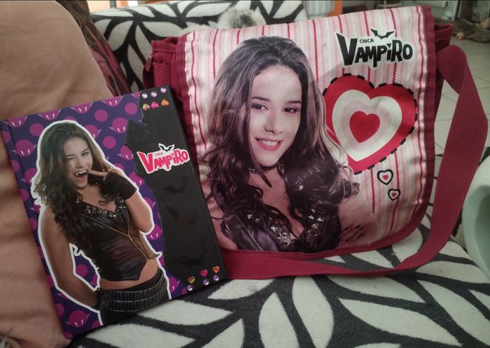 Lot Sac et Journal intime "Chica Vampiro" - photo numéro 8