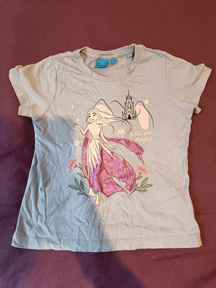 T shirt reine des neiges 4 5 ans