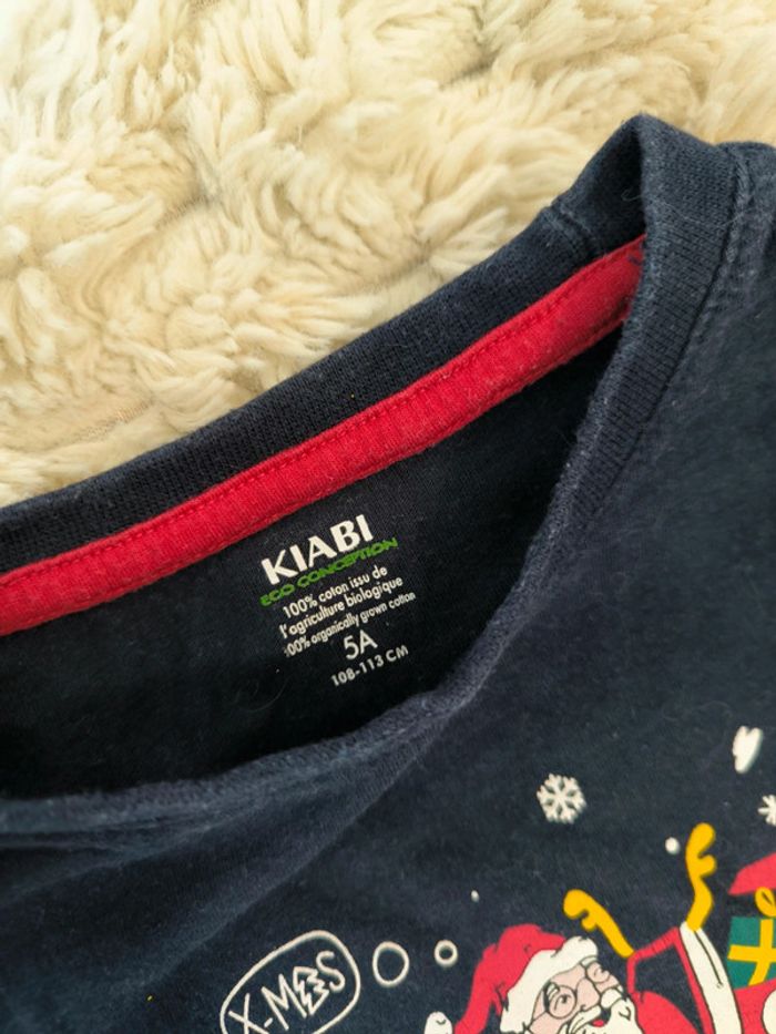 Haut père noël - photo numéro 2