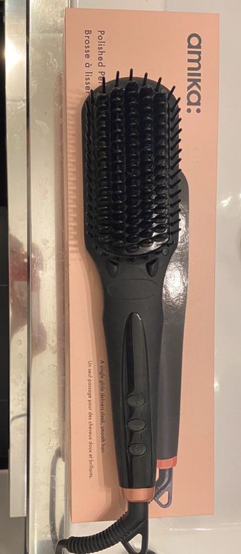 Brosse à lisser amika