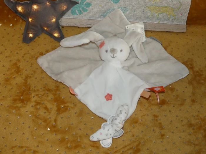 Doudou plat lapin Mia et Basile Nattou 🐰Neuf