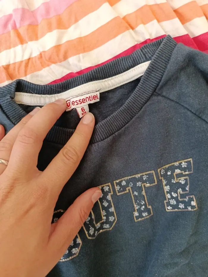Lot vêtements fille 6 ans - photo numéro 8