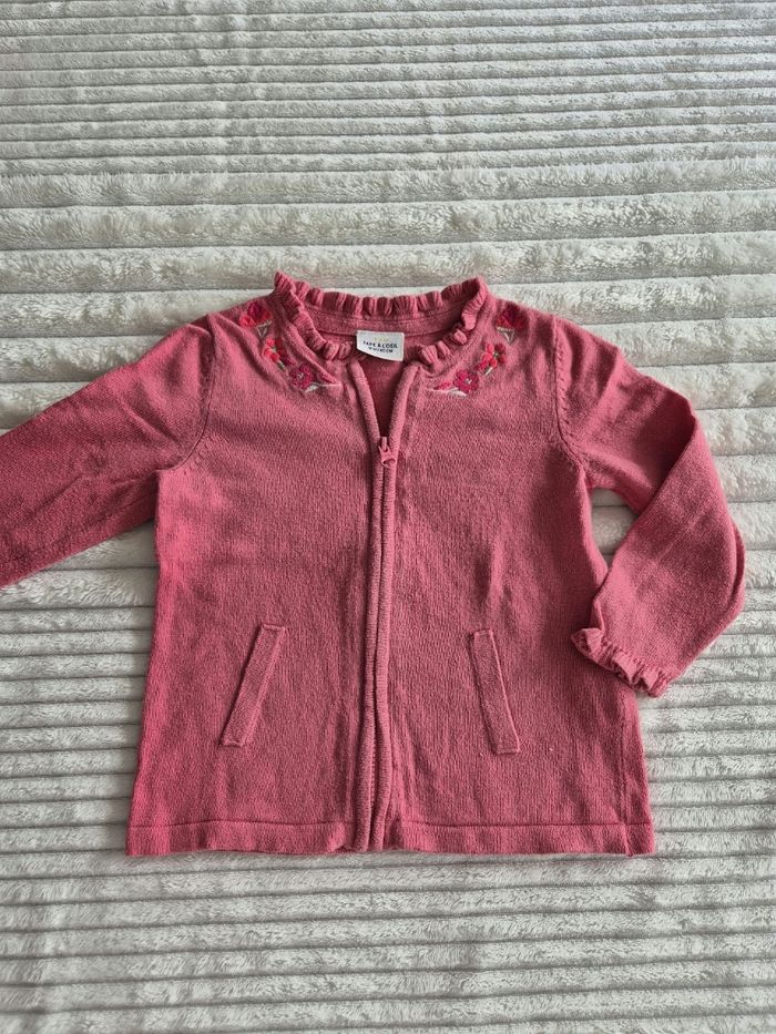 Lot vestes + sweat fille 18 mois - photo numéro 5