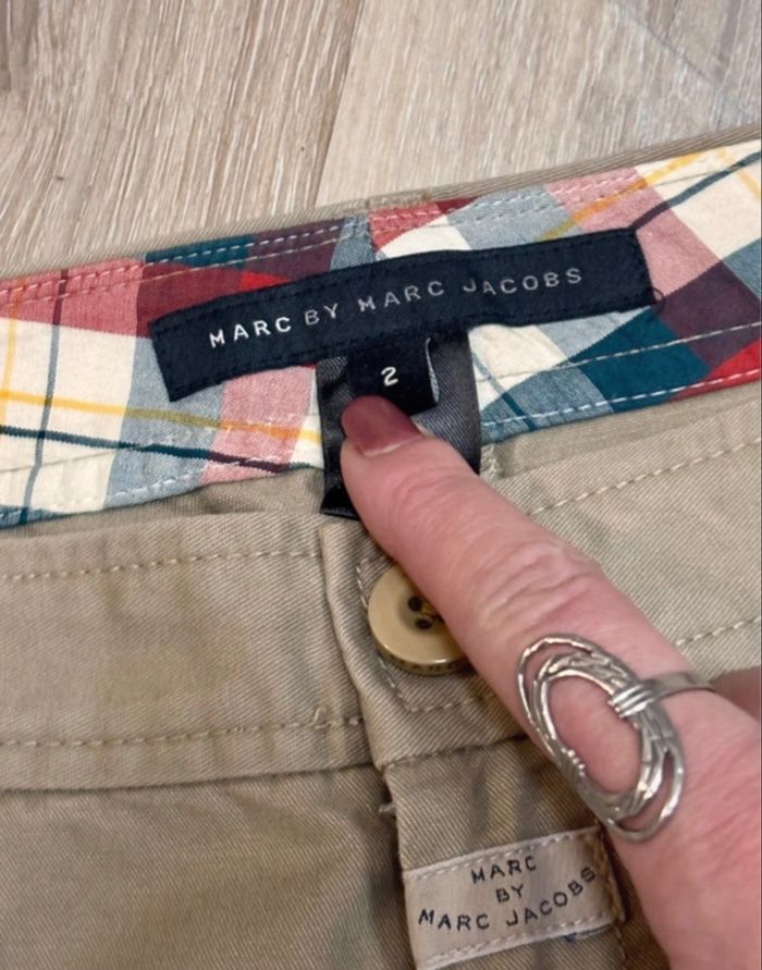 👖 Pantalon Marc by Marc Jacobs – Taille 2 – Beige chic à revers écossais - photo numéro 2
