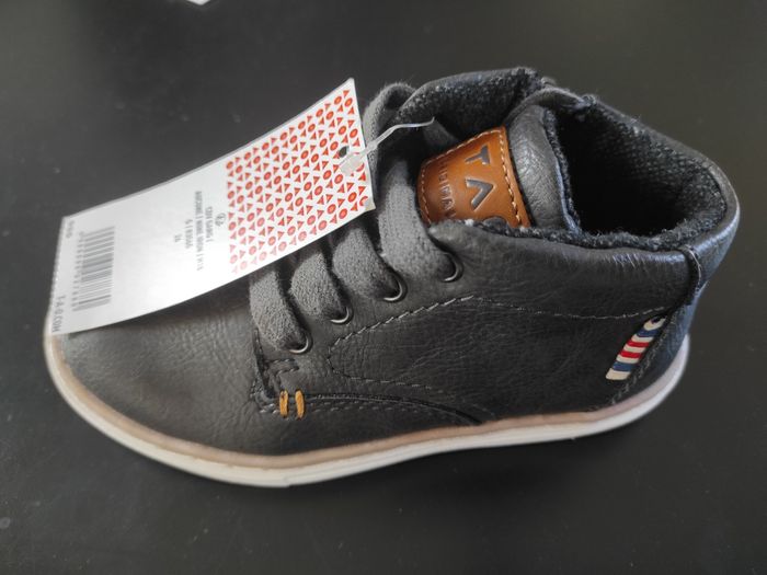 Chaussures garçon tao taille 26 - photo numéro 2