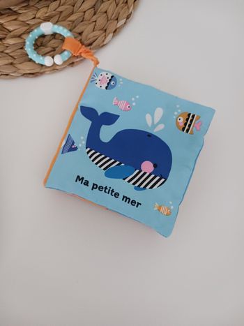 Livre tissu bebe