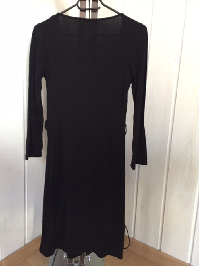 Robe noire M3/4 - T1 - photo numéro 2