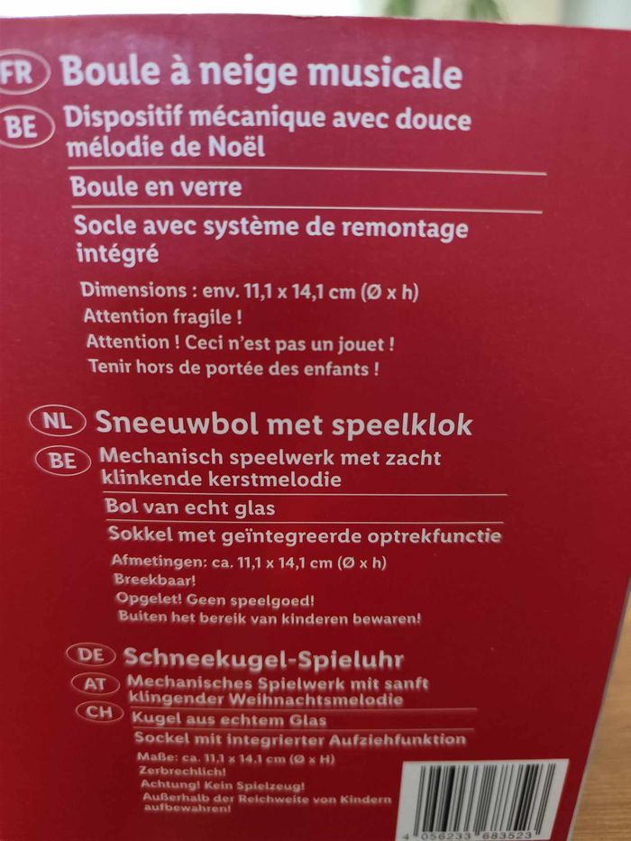 Boule à neige musicale Melinera , excellent état - photo numéro 6