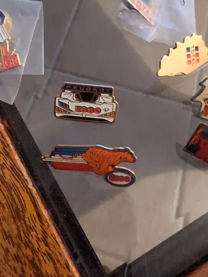 Pin's - photo numéro 3